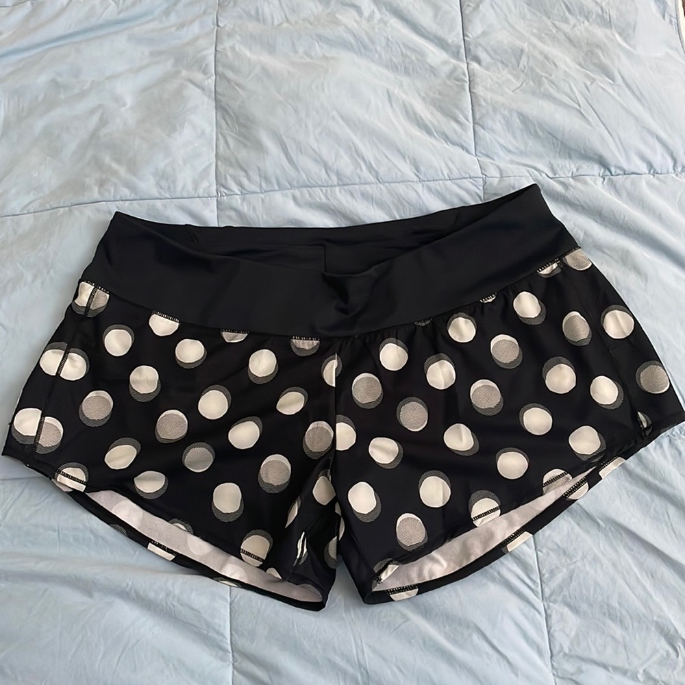 Oiselle Roga Shorts